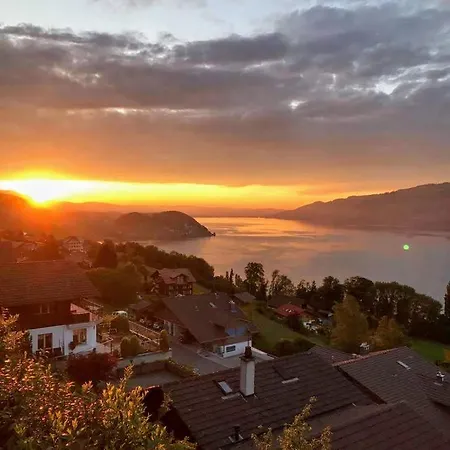 Traumhaftes Mit Seesicht Appartamento